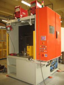 ASDo Zwei-Stationen-Schweißmaschine ASDo Zwei-Stationen-Schweißmaschine